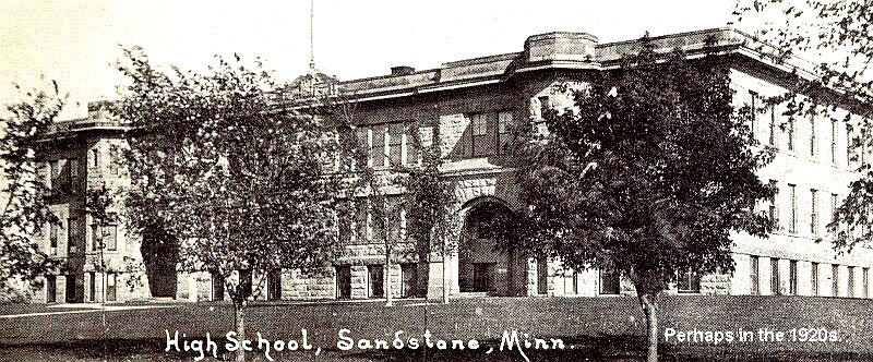 1920 building
